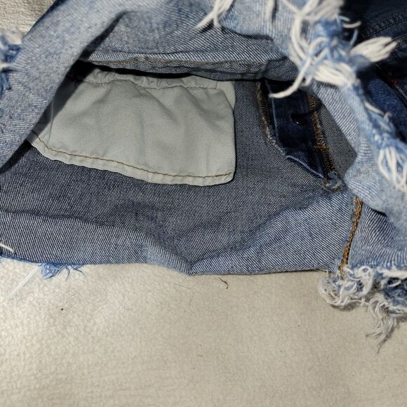Levi Shorts Jean Womens Size 29 Blue Y2k Preppy Booty Cut Beach 501 Y2k Grunge - Picture 11 of 16